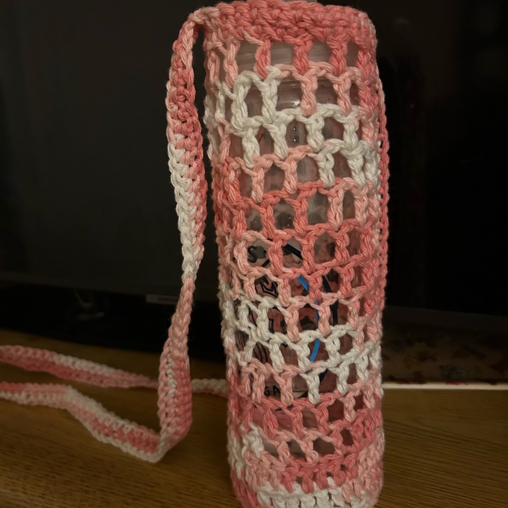 20 oz. Mesh Water Bottle Holder